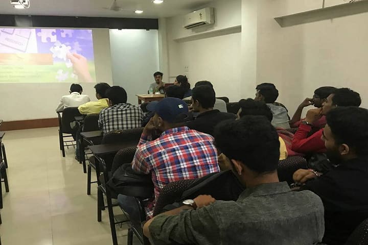 New LJ Institute of Engineering and Technology, Ahmedabad campus photo 3