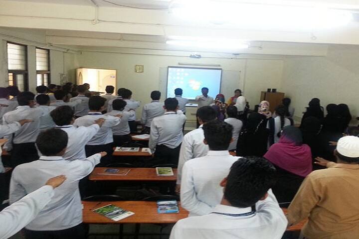 MCE Society's Institute of Pharmacy, Pune campus photo 2