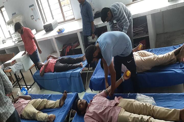 MAX Institute of Pharmaceutical Science, Velugumatla campus photo 5
