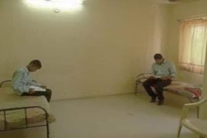 Shree Dhanvantary College of Engineering and Technology, Surat campus photo 5
