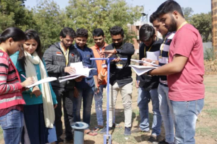 Shree Swaminarayan Institute of Technology, Bhat campus photo 2