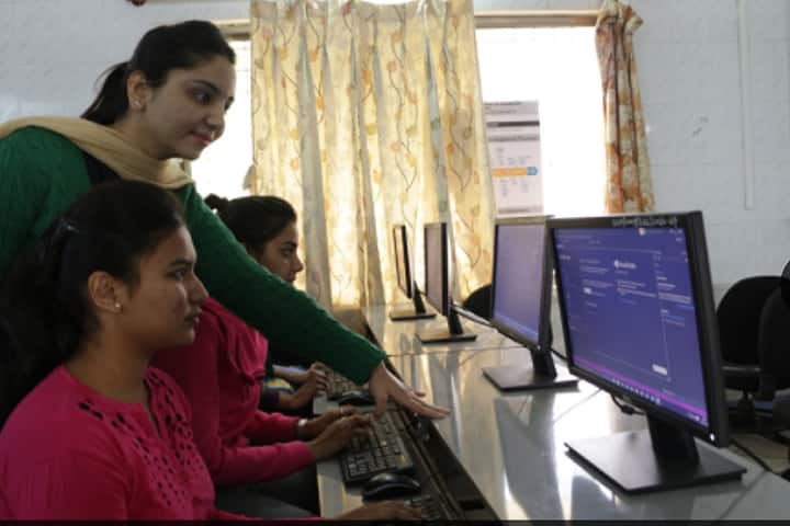 Shree Swaminarayan Institute of Technology, Bhat campus photo 5