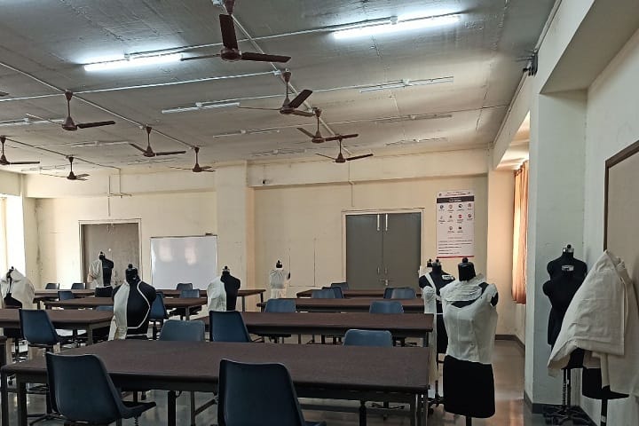 MKSSS's School of Fashion Technology, Pune campus photo 4