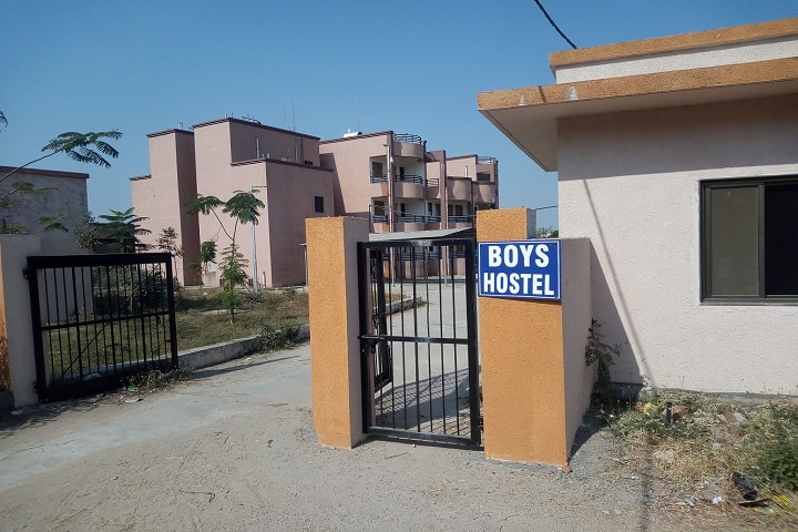 Government Polytechnic, Godhra campus photo 2