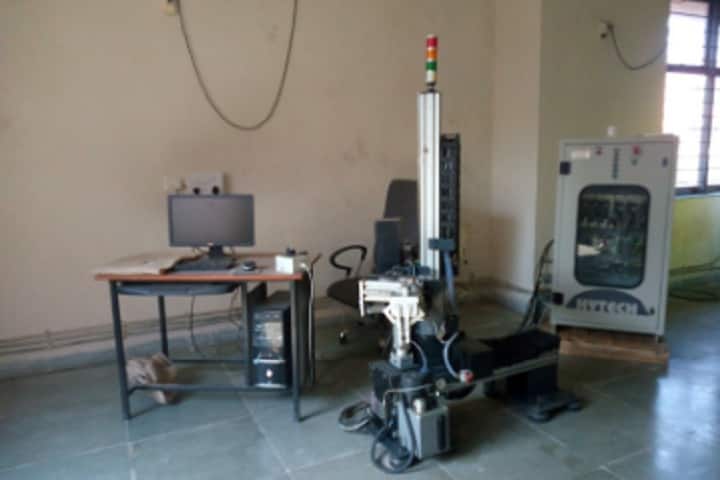Government Polytechnic, Godhra campus photo 3