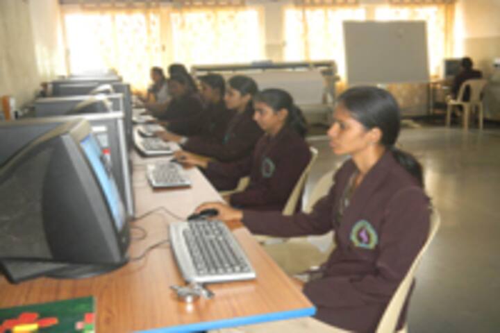 KLES Institute of Fashion Technology and Apparel Design Womens College, Belgaum campus photo 2