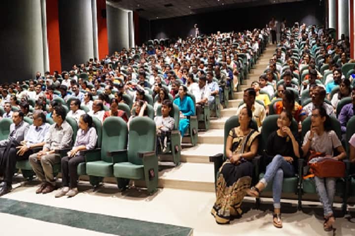 Bhulabhai Vanmalibhai Patel Institute of Management, Surat campus photo 2