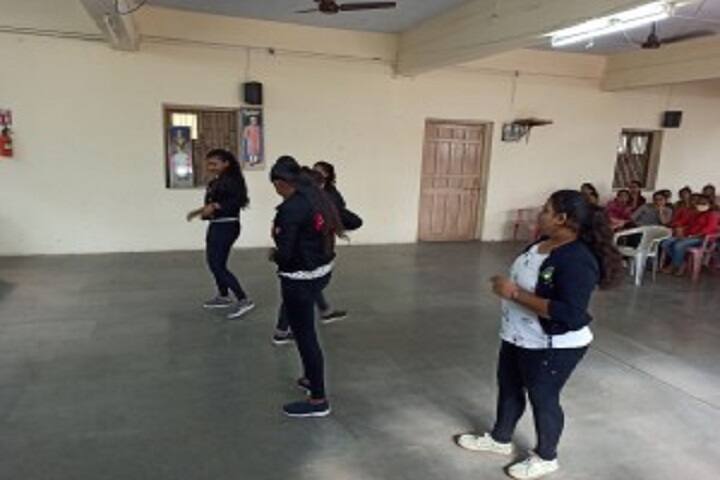 Nirmalaben Kishorbhai Desai Science College, Valsad campus photo 6