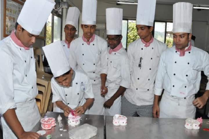 Rizvi College of Hotel Management, Bandra campus photo 6