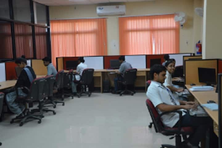 Government College of Nursing, Udaipur campus photo 4