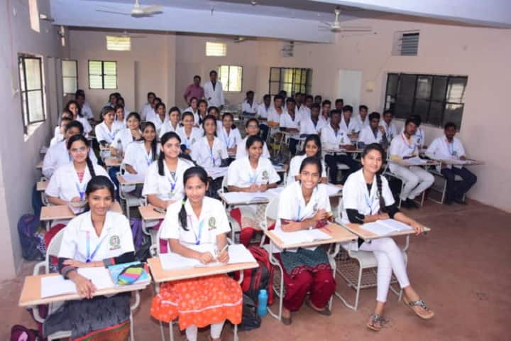 Siddharameshwar Ayurvedic Medical College and Research Center, Bidar campus photo 2