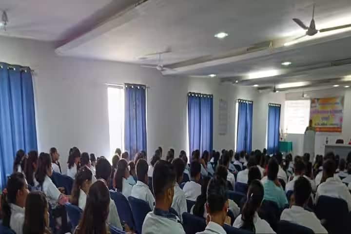 Matoshri Ayurved College and Hospital, Nashik campus photo 4
