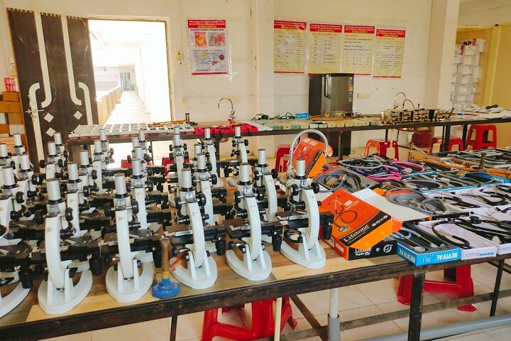 PA PU Gurumauli Annasaheb More Ayurved College, Beed campus photo 2
