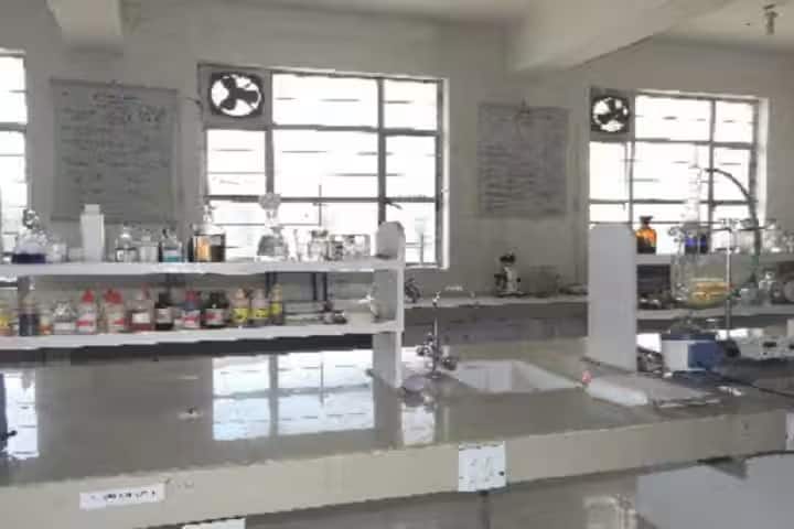 Himachal Pharmacy College, Solan campus photo 4