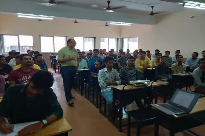 Shri S'ad Vidya Mandal Institute of Technology, Bharuch campus photo 2