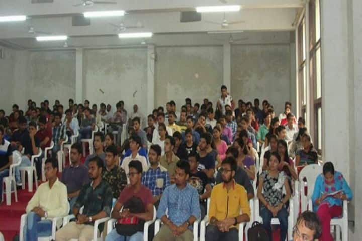 VVP Engineering College, Rajkot campus photo 4
