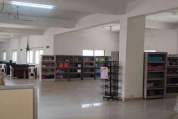 Smt Shalinitai Meghe Ayurved College Hospital and Research Center, Bhandara campus photo 3
