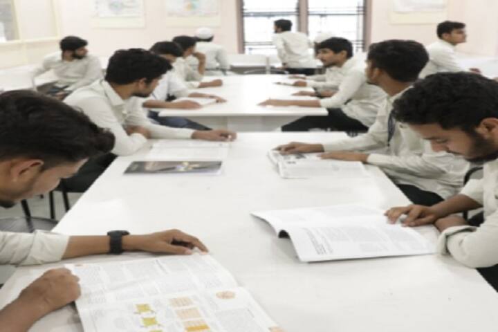 Jamia Isalamia Isha-atul Uloom's Ali-Allana College of Pharmacy, Akkalkuwa campus photo 4