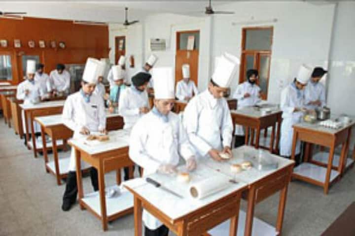 Amazon Institute of Hotel Tourism and Management, Dehradun campus photo 3