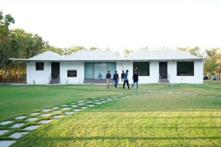 Smt SR Patel Engineering College, Unjha campus photo 5