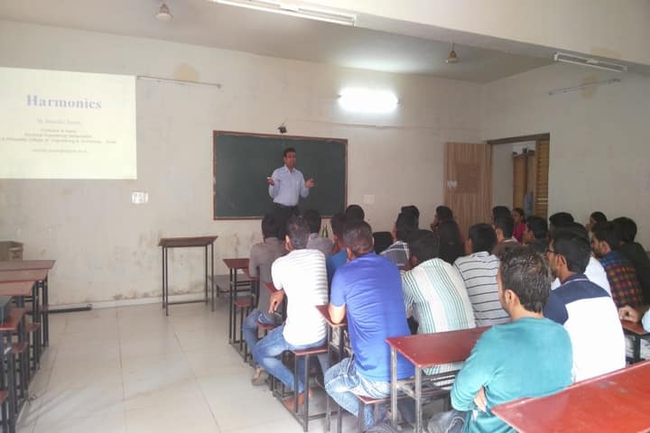 Mahavir Swami College of Engineering and Technology, Surat campus photo 2