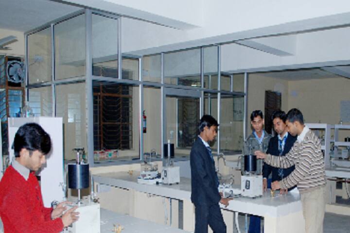 Innovative College of Pharmacy, Greater Noida campus photo 6