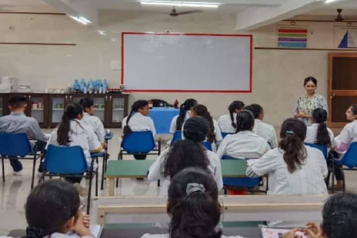 Swaminarayan Gurukul Homoeopathic Medical College and Hospital, Jamnagar campus photo 2