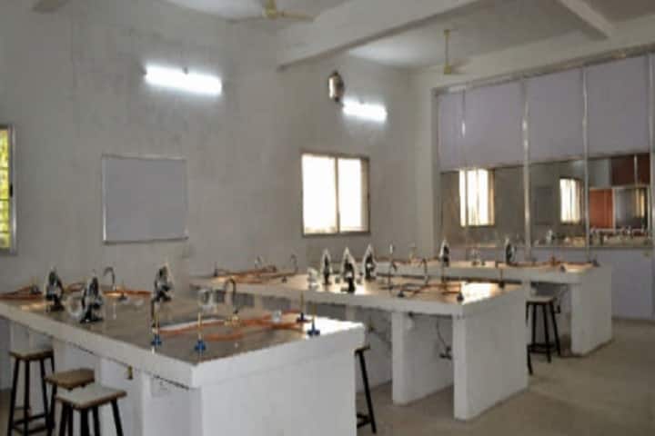 Jagadambha Institute of Pharmacy and Research, Yavatmal campus photo 2