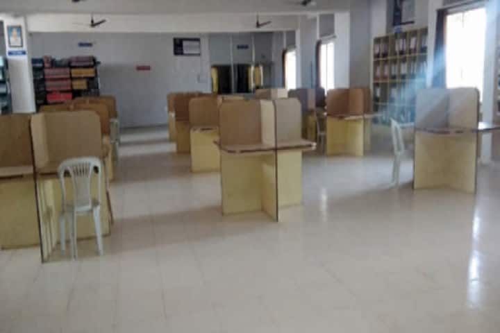 Jagadambha Institute of Pharmacy and Research, Yavatmal campus photo 6