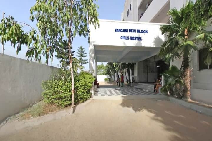 MLR Institute of Pharmacy, Dundigal campus photo 4