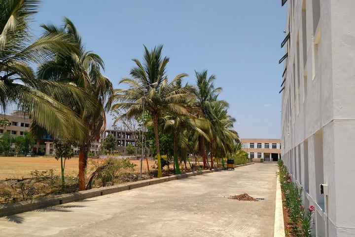 Oxford Engineering College, Tiruchirappalli campus photo 2