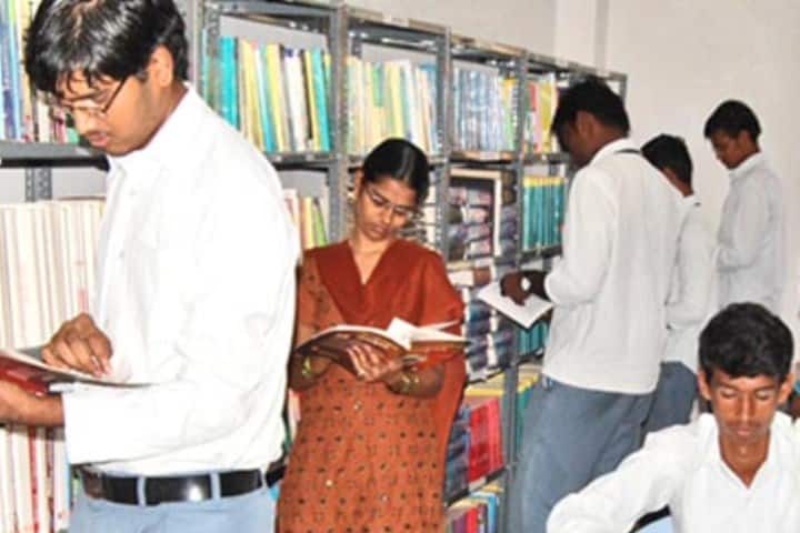 Krishna Teja Pharmacy College, Tirupati campus photo 5