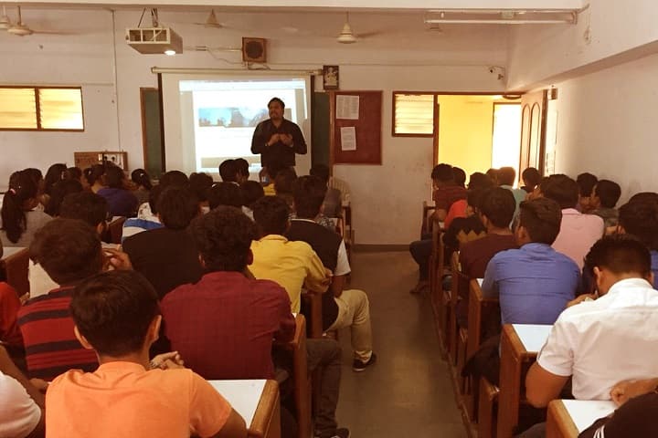 JG College of Computer Applications, Ahmedabad campus photo 2