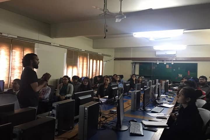 JG College of Computer Applications, Ahmedabad campus photo 5