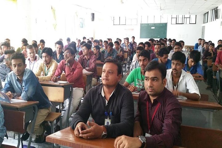 Grow More Institute of PGDCA, Himmatnagar campus photo 2