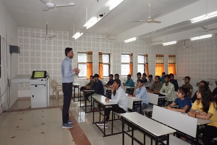 College of Agriculture, Junagadh Agricultural University, Khapat campus photo 3