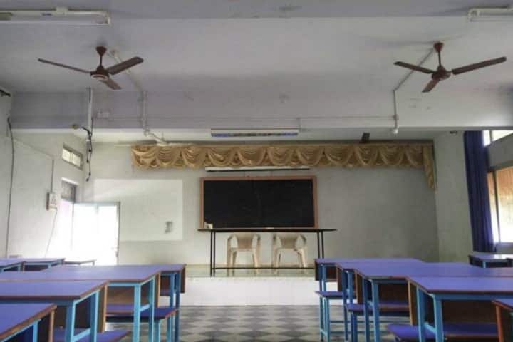 Shri Kamaxidevi Homeopathic Medical College and Hospital, Shiroda campus photo 3