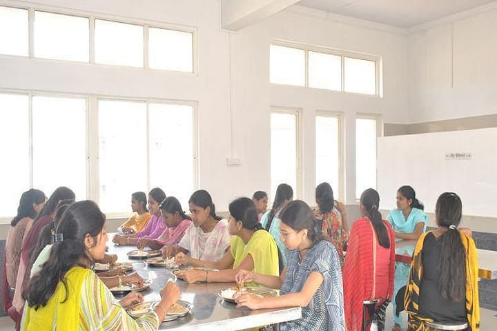 Loknete Mohanrao Kadam College of Agriculture, Hingangaon campus photo 3