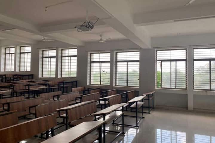 RJS Homoeopathic Medical College and Research Centre, Ahmednagar campus photo 4