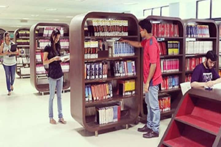 School of Journalism, Lovely Professional University, Phagwara campus photo 2