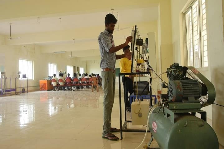 Saraswathy College of Engineering and Technology, Villupuram campus photo 6