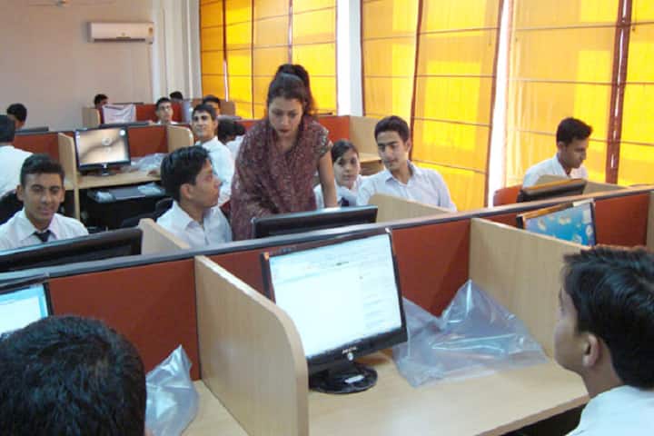 Institute of Hotel Management Catering Technology and Applied Nutrition, Kurukshetra campus photo 4