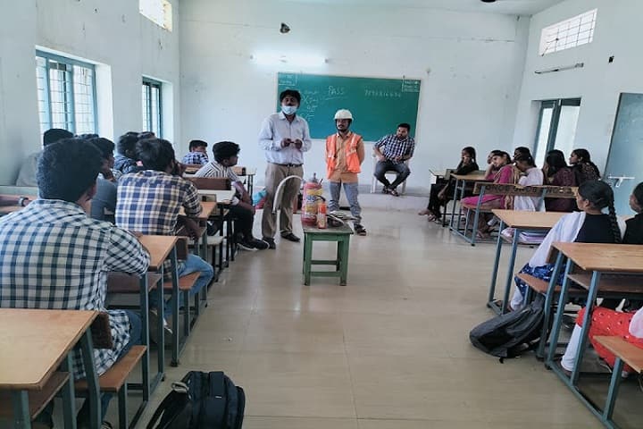 MRR College of Pharmacy, Nandigama campus photo 4