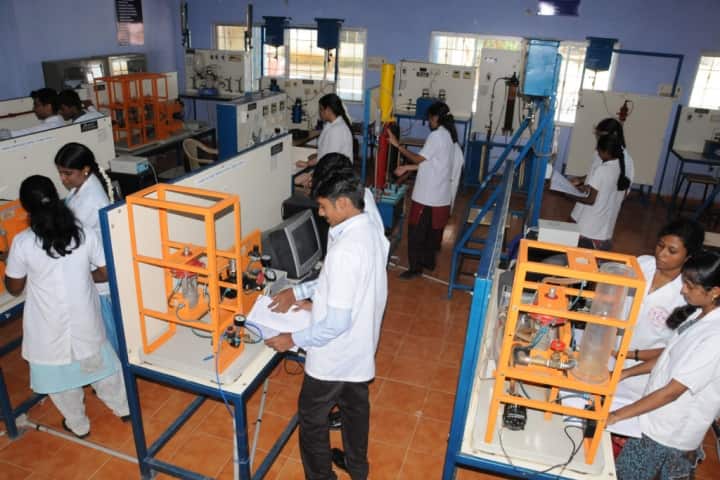 Vel Tech High Tech Dr Rangarajan Dr Sakunthala Engineering College, Chennai campus photo 3