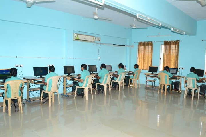 VV Vanniaperumal Nursing College for Women, Virudhunagar campus photo 4