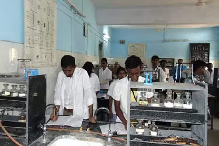 Sunderrao Solanke Mahavidyalaya, Majalgaon campus photo 4