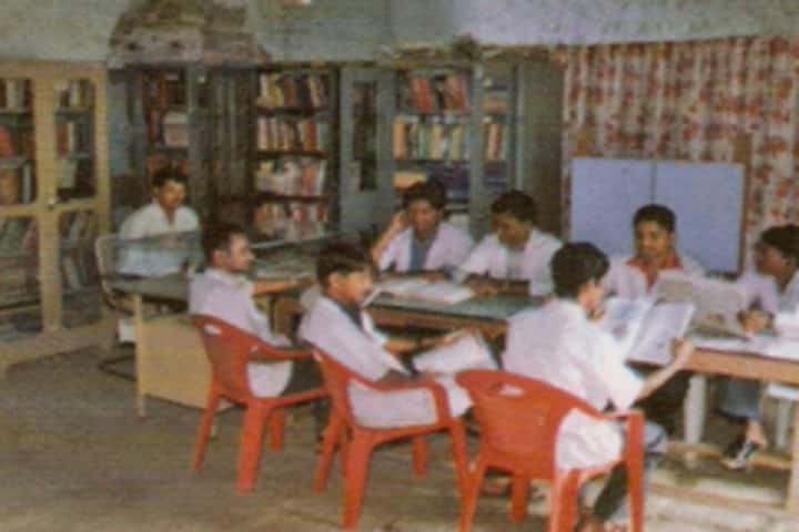 Shri SBS Ayurvedic Medical College and Hospital, Mundargi campus photo 2