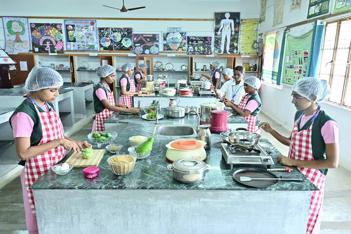 Vellalar College of Nursing, Erode campus photo 6