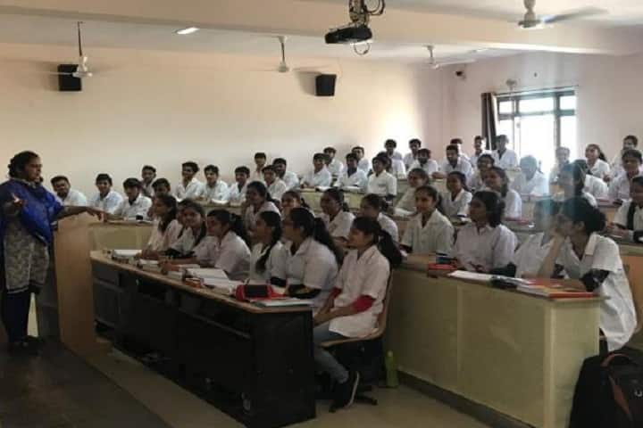 Lalitaben Ramniklal Shah Homoeopathy College, Jamnagar campus photo 4