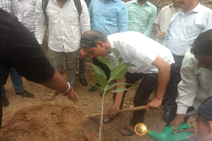 Atal Bihari Vajpayee School of Management and Entrepreneurship, Jawaharlal Nehru University, New Delhi campus photo 2